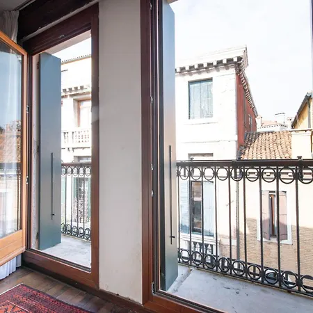 Corte Segreta Canal Wiew Apartment Venice